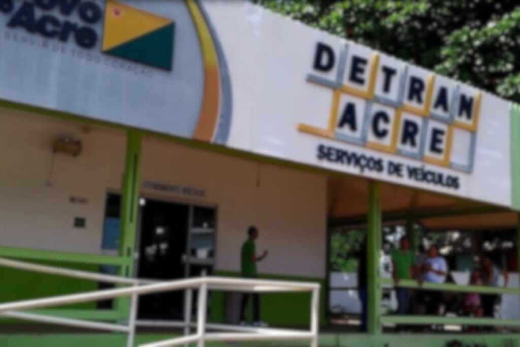 Building entrance with Detran Acre signage.